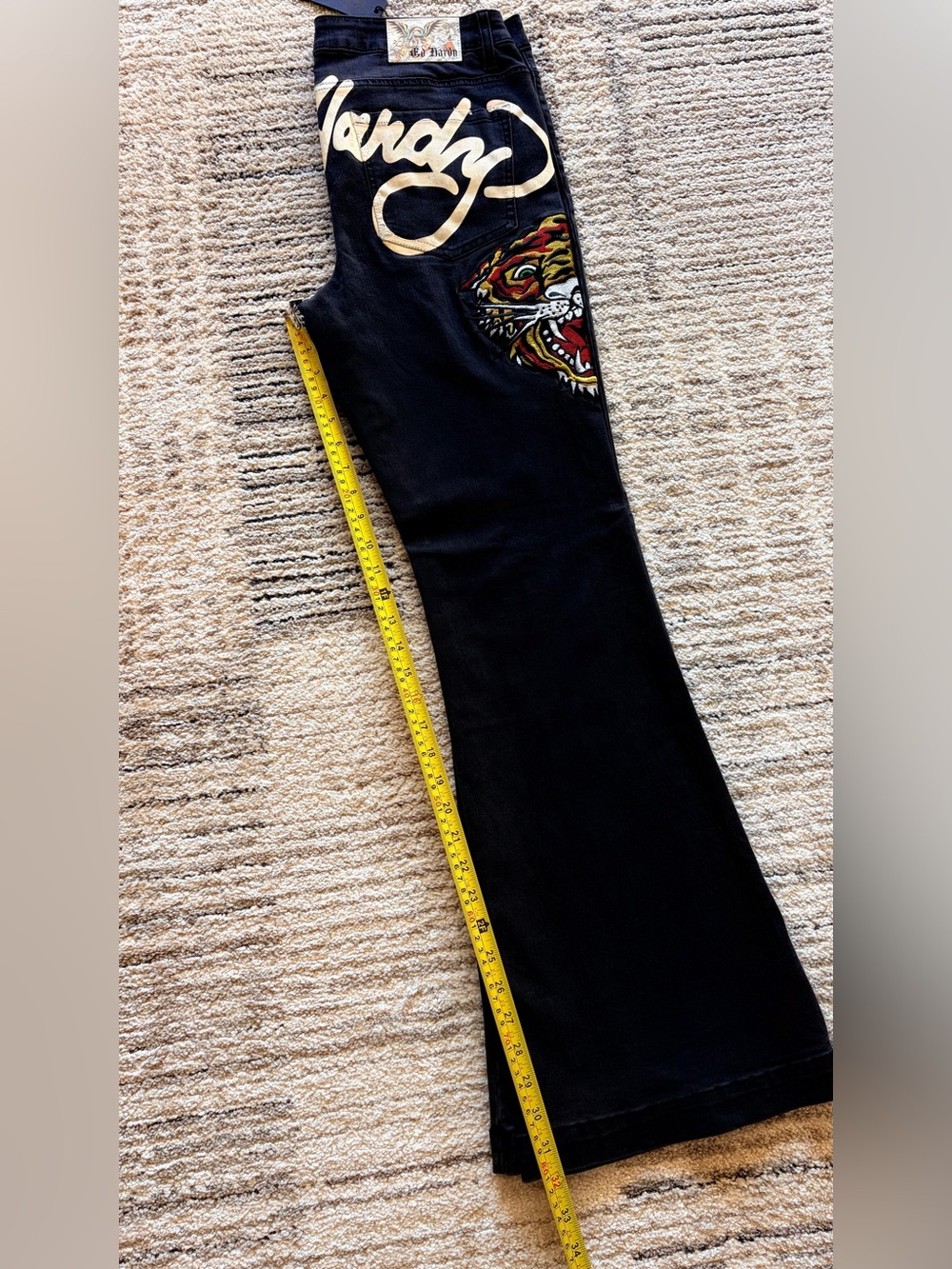 ED HARDY WOMENS TIGER HEAD SLIM FLARE JEAN LOW RISE IN FADED BLACK SZ 32 NWT - Picture 12 of 15
